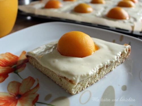 Spiegeleikuchen mit Schmand - leckeres Rezept zu Ostern