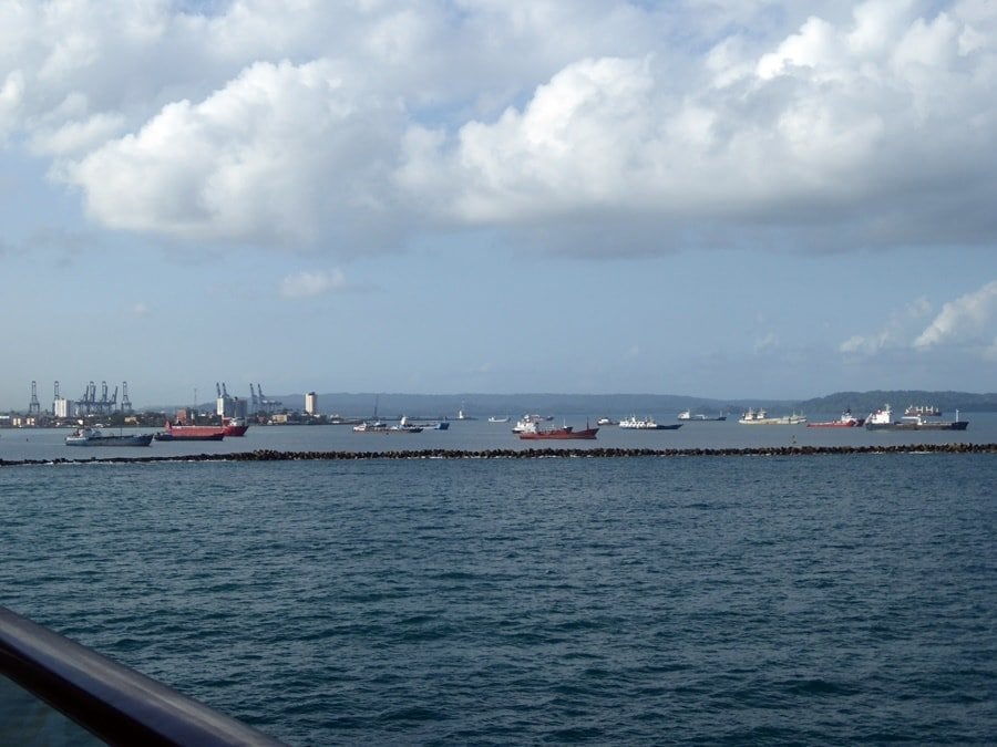 Panama Colon Frachtschiffe: AIDA Kreuzfahrt Panama Colon Reisebericht / Erfahrungen