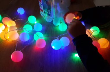 DIY Anleitung Lichterkette aus Tischtennisbällen 2