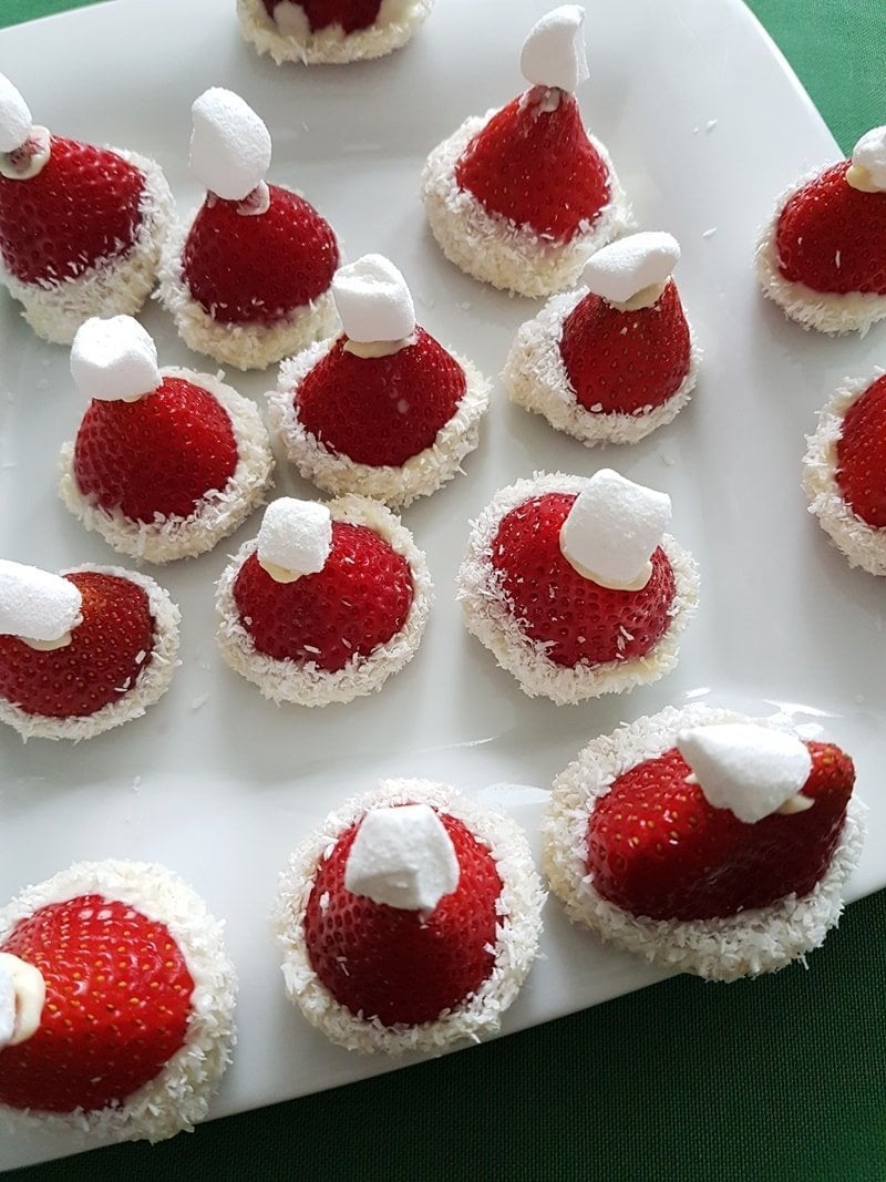 Rezept: Weihnachtsmann Mütze aus Erdbeeren