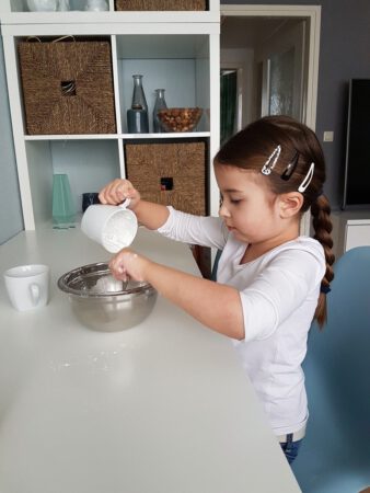 Anleitung: Oobleck selber machen