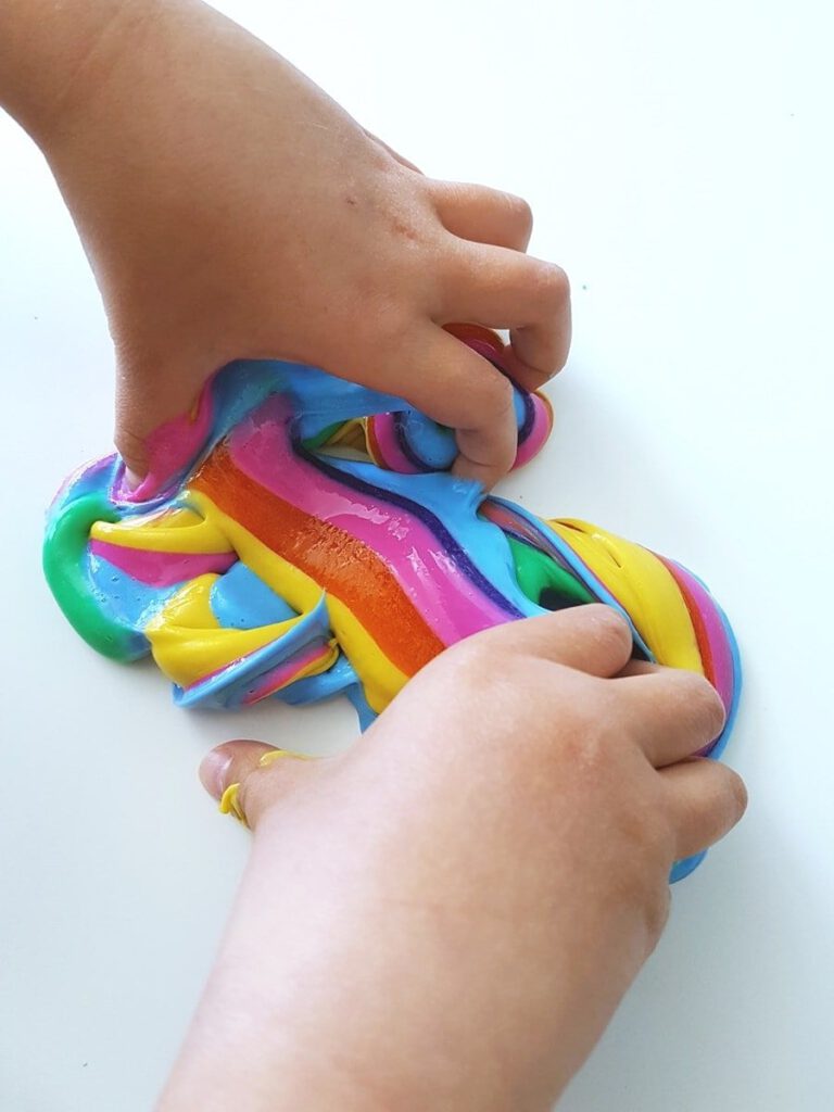 Anleitung: Regenbogen Slime selber machen Kinder, Kleinkinder, Kindergarten, Sommer